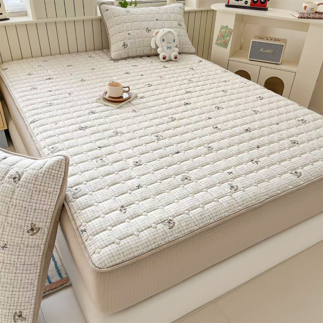 2026 New Skin‑Friendly Quilted Puff Yarn Thickened Fitted Sheet