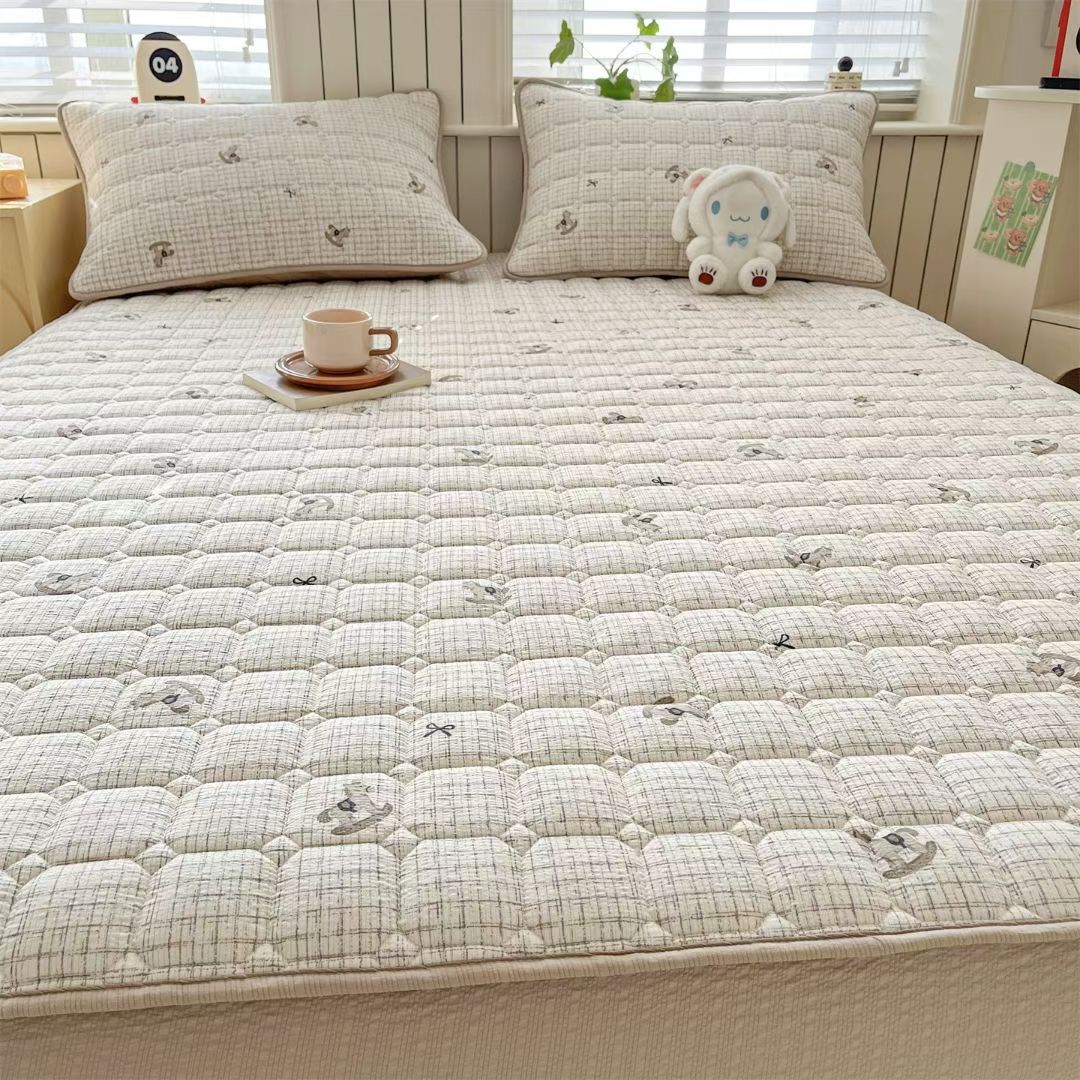 2026 New Skin‑Friendly Quilted Puff Yarn Thickened Fitted Sheet